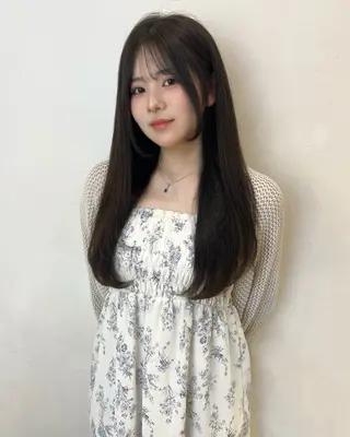 ロング 'AXIS Konomiのヘアスタイル