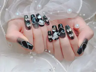 ネイル Piacere所属・Piacere 絵美のネイルデザイン