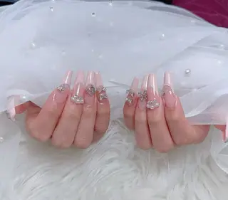 ネイル ENsalon AKIRAのネイルデザイン