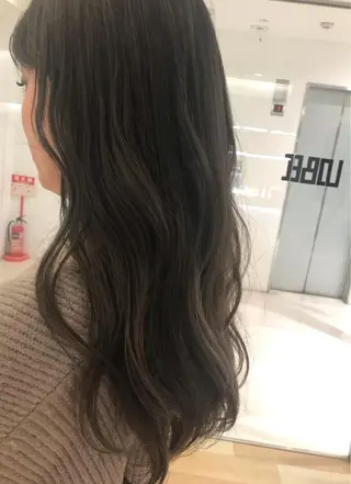 ロング カラー ブリーチ/レイヤー 🌻Mutsumiのヘアスタイル