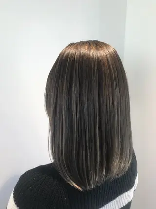 ミディアム カラー 🔹TOMO🔹 圧倒的経験値🔹のヘアスタイル