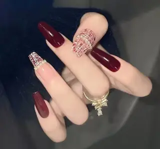 ネイル Queen Nail 柏店　クイーンネイルのネイルデザイン