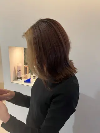 ミディアム 髪の修復専門サロン　hair place VIVE所属・KOTA / ハイトーン/髪質改善のヘアスタイル