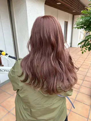 ロング カラー ヘアアレンジ putri 川邉 優花のヘアスタイル