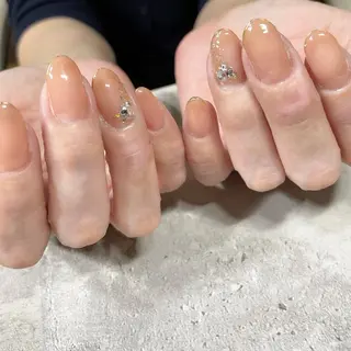 ネイル 東 千夏のネイルデザイン