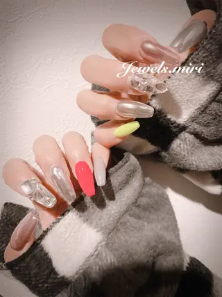 ネイル Jewels nail lily 白楽所属・ネイルサロン Jewels Mのネイルデザイン