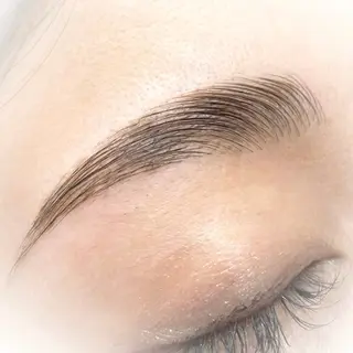 アイブロウ まつ毛パーマと眉毛専門店 Riel  梅田茶屋町店所属・Riel MARIKAのマツエク・マツパデザイン