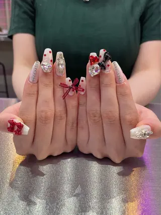 ネイル VENUS BELT所属・VENUS BELT 🩷kanadeのネイルデザイン