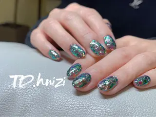 ミディアム めぐみのネイルサロン 惠のネイルデザイン