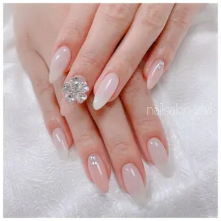 ネイル ＶＩＶＩ nailsalonのネイルデザイン