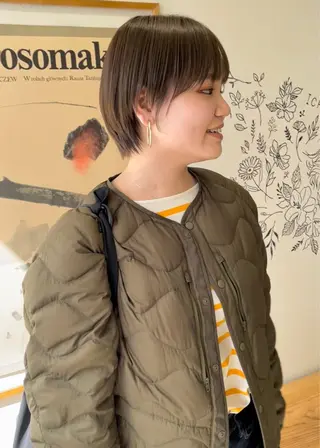 ショート カラー ヒナゴ トヨカズのヘアスタイル