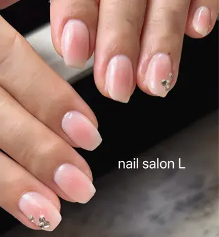 ネイル 吉川市 ネイルサロンLのネイルデザイン