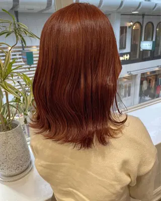 ミディアム カラー SHEARA BY CARE所属・. AYUKAのヘアスタイル