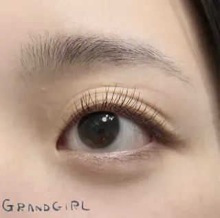 マツエク・マツパ GRANDGIRL所属・ヨシダ セリナのマツエク・マツパデザイン