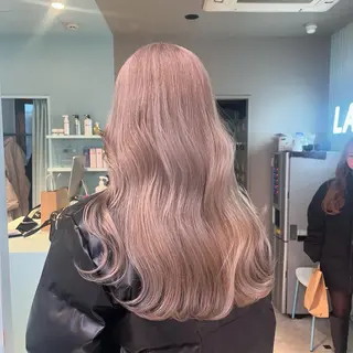 セミロング カラー ブリーチカラー 🩵MIZUKIのヘアスタイル