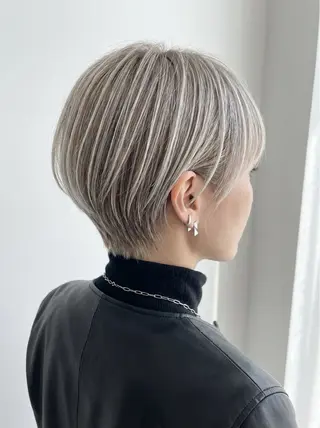 ショート デュファブル　高橋 慶一のヘアスタイル