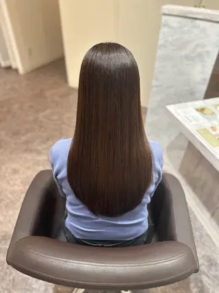 ロング haretoki 髪質改善サロンのヘアスタイル
