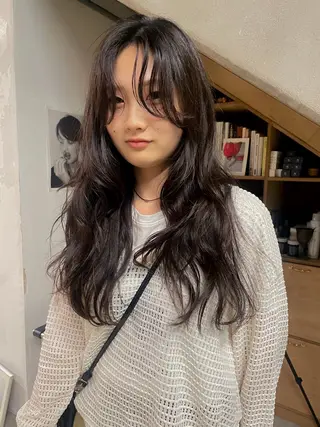 ロング パーマ パーマ/レイヤー 岩山丈一郎のヘアスタイル