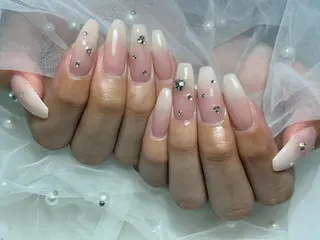 ネイル ✴︎ Delightのネイルデザイン