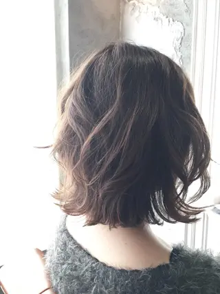 ショート カラー EMANON天神所属・Hitomi Ezakiのヘアスタイル