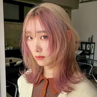 ミディアム カラー ウルフとデザイン カラーの神のヘアスタイル