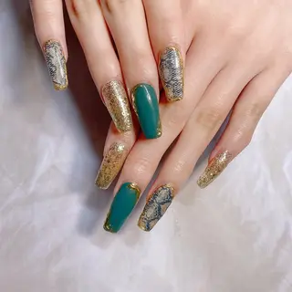 ネイル RiLion💗 Risa🦋💜のネイルデザイン