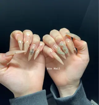 ネイル HIN NAILのネイルデザイン