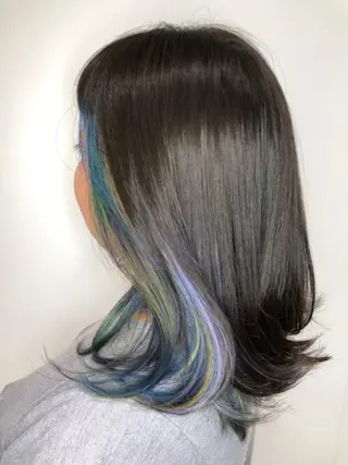 セミロング カラー ヘアアレンジ HairSignature所属・ブリーチ指名神戸 No.1美容師RENのヘアスタイル