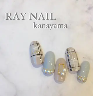 ネイル Arowa 伊田のネイルデザイン