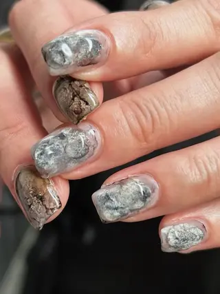 ネイル talo .のネイルデザイン