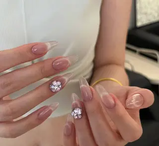 ネイル Oomiya 服部のネイルデザイン