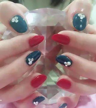 ネイル AB マツエクネイルサロンのネイルデザイン