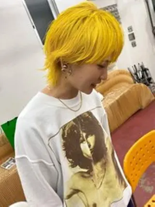 カラー ショート qiieダブルカラー イルミナカラーのヘアスタイル