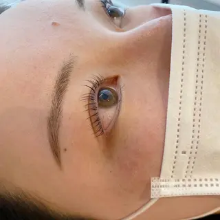 マツエク・マツパ 目彩🌙 松浦心優の眉毛・アイブロウイメージ