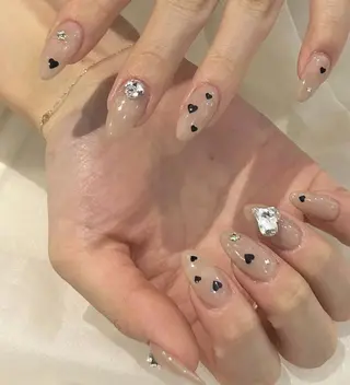 ネイル Queens 榊 まおのネイルデザイン