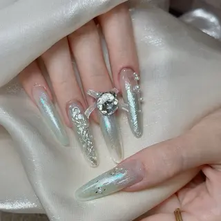 ネイル Maggie Nail🦩のネイルデザイン