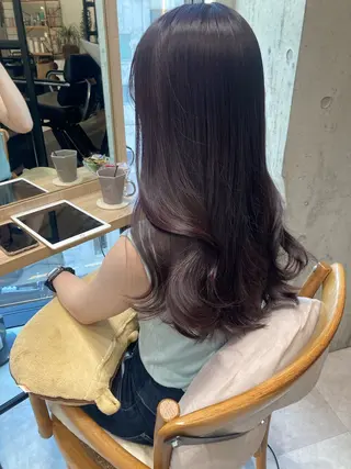 ロング ✨色持ちの良い艶 カラー✨蟹江真世のヘアスタイル