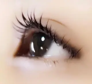 マツエク・マツパ aJyu アジュ所属・漢方温熱まつげ眉毛 痛いドライヘッドスパのマツエク・マツパデザイン