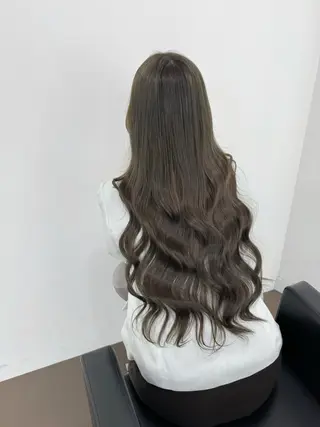 ロング 【ioe岡本】🐶 向井歩のヘアスタイル