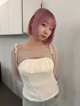 ミディアム カラー ヘアアレンジ mina 🌷のヘアスタイル