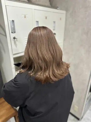 ミディアム MOURI CHISATOのヘアスタイル