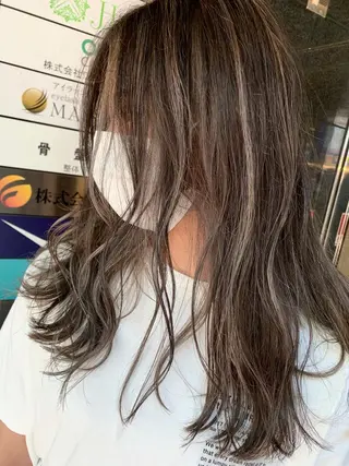 セミロング カラー 髪質改善will hairdesignのヘアスタイル