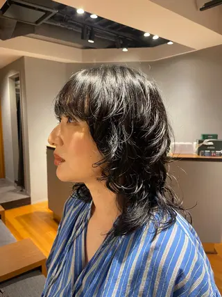 ミディアム SPICE  AVEDA  salon&spa所属・武井 唯のヘアスタイル