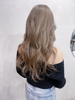 セミロング カラー AiM 大名　似合わせカットのヘアスタイル