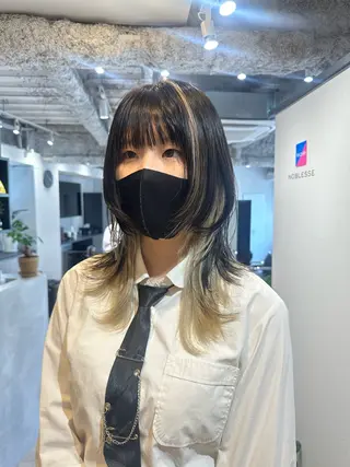 ロング カラー ユナ🎀レイヤー /韓国/ハイトーンのヘアスタイル