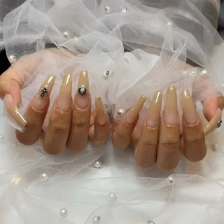 ネイル Plus 2nd所属・Plus 2nd /miraiのネイルデザイン