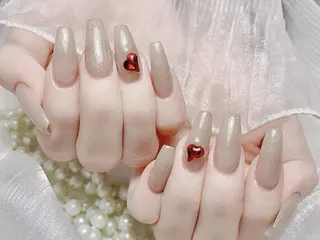 ネイル Hanya 🌈のネイルデザイン