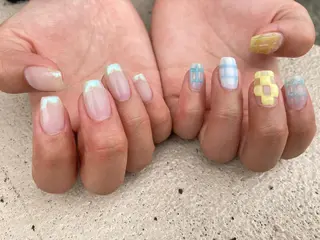 ミディアム ネイル ✴︎ Delightのネイルデザイン