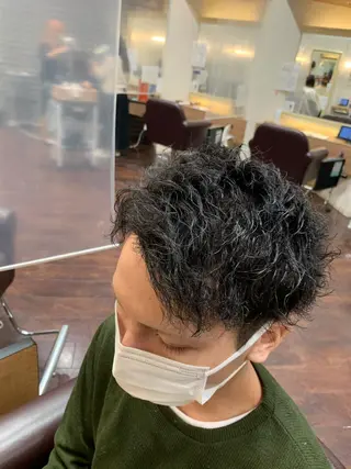 ショート パーマ メンズ 髪質改善専門サロン/ 透明感カラー齊藤謙介のヘアスタイル