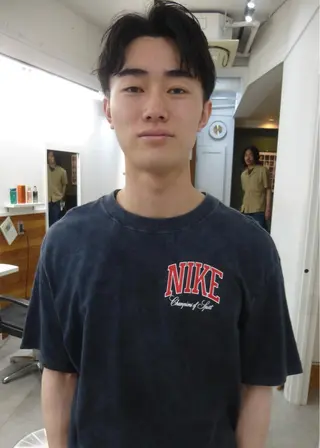 ショート メンズ グランジヘア 無造作ヘアHYUGAのヘアスタイル